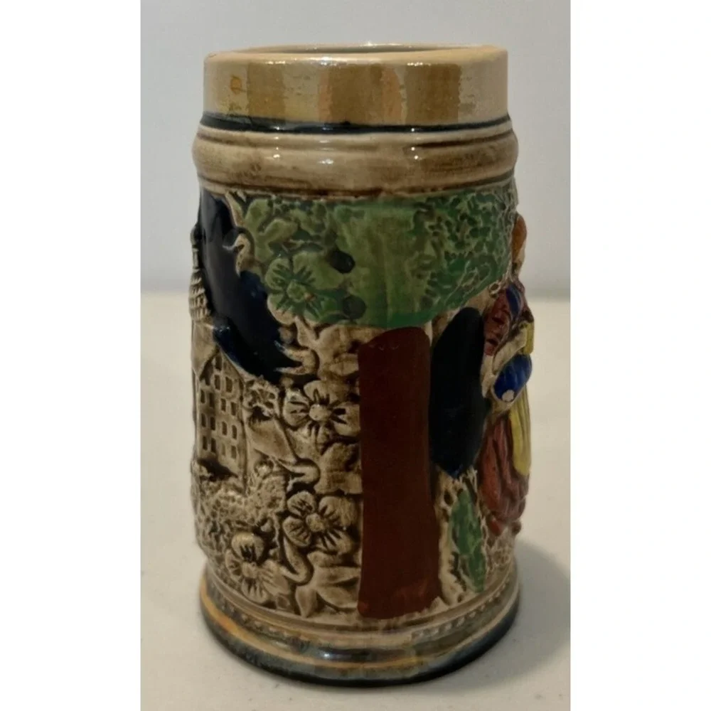 Vintage Mini Beer Stein Country Scene‎